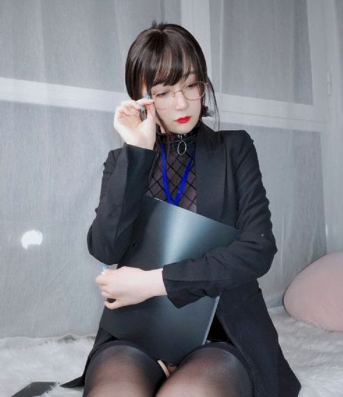 韩国美女激情vip_免费手机观看